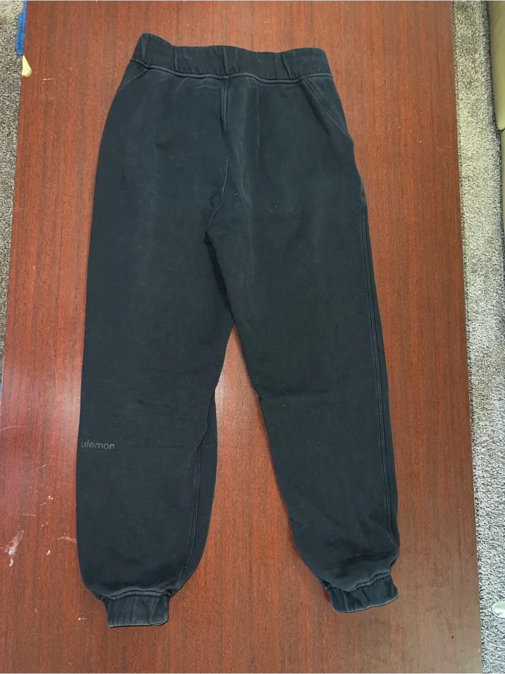 Lululemon Relaxed High-Rise Jogger - Picture 6 of 7